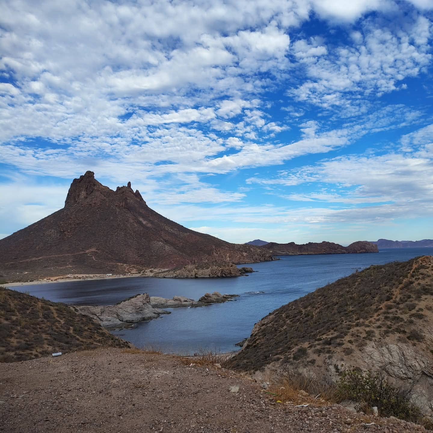 Costa Esmeralda - San Carlos