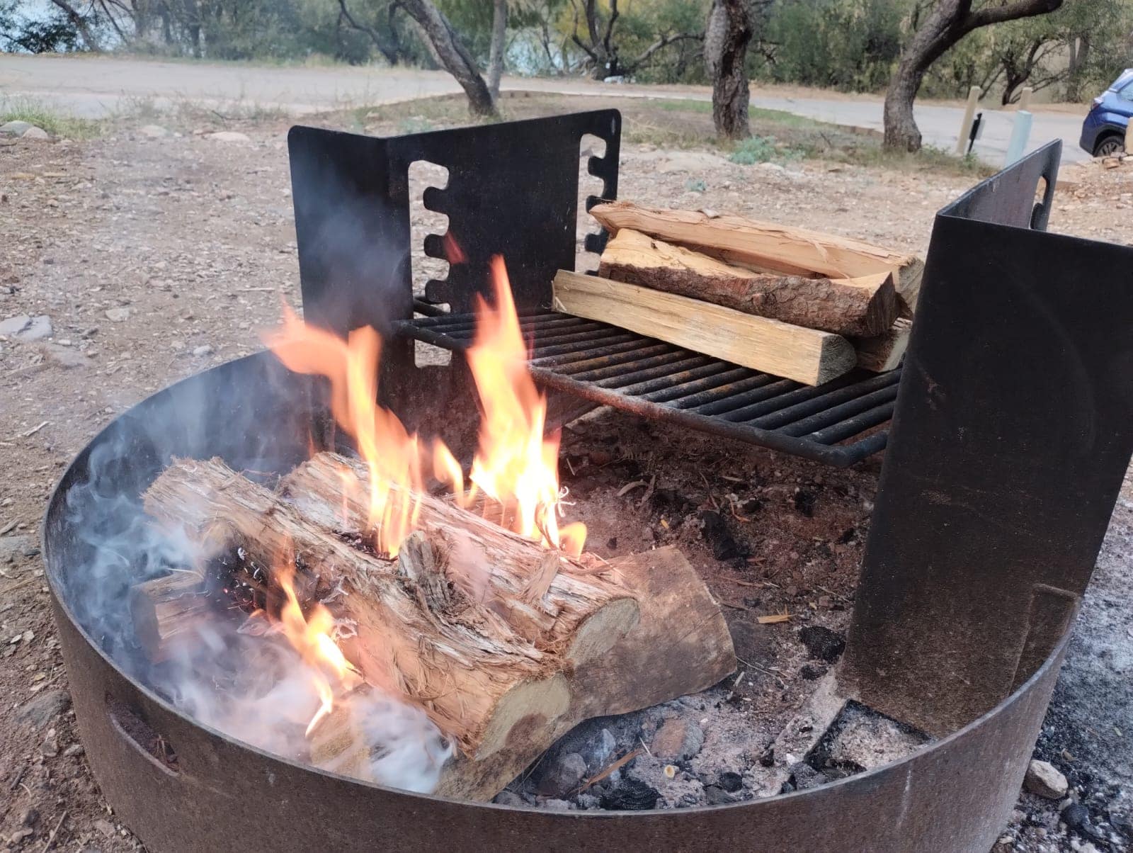 Sitio romántico junto al río